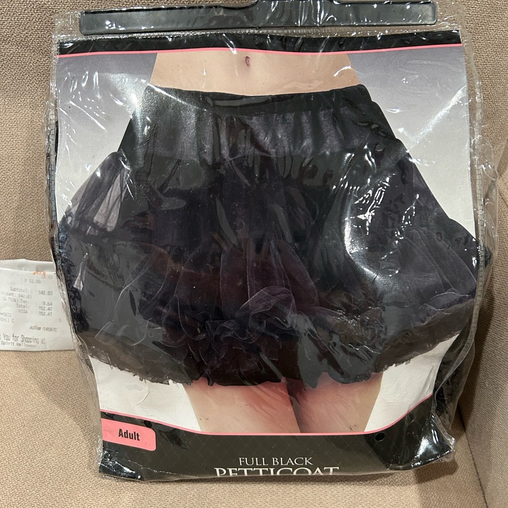 Women’s Black petticoat